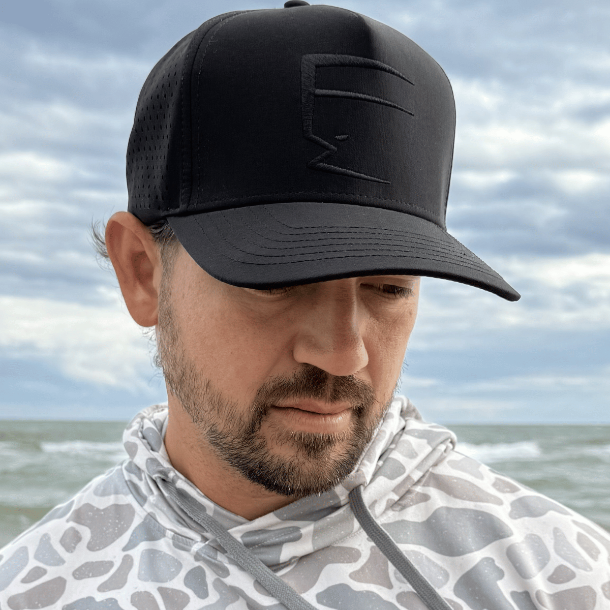 Icon performance fishing cap with rubber grip